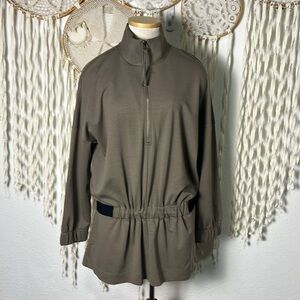 Epoque Evolution Taupe Quarter Zip Pull Over Size M